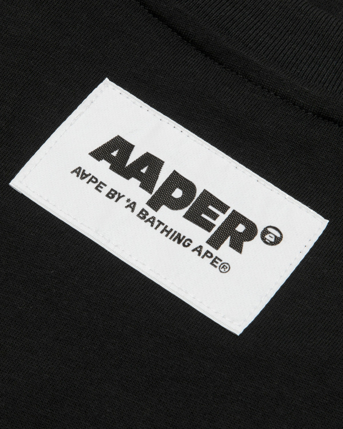 AAPEUNVS Cartoon Graphic Long Sleeve Tee