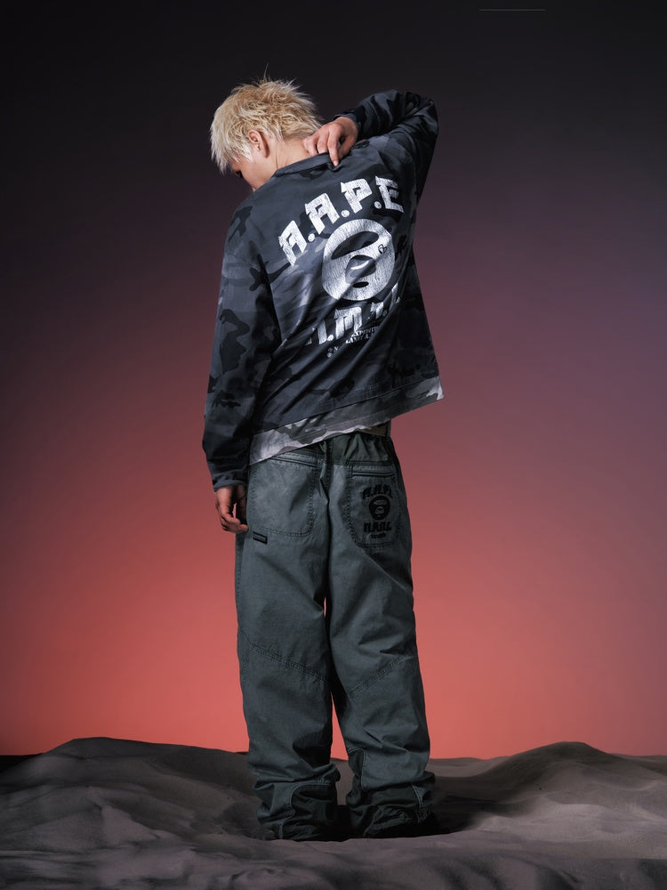X NOMANUAL Moonface Crewneck Long Tee