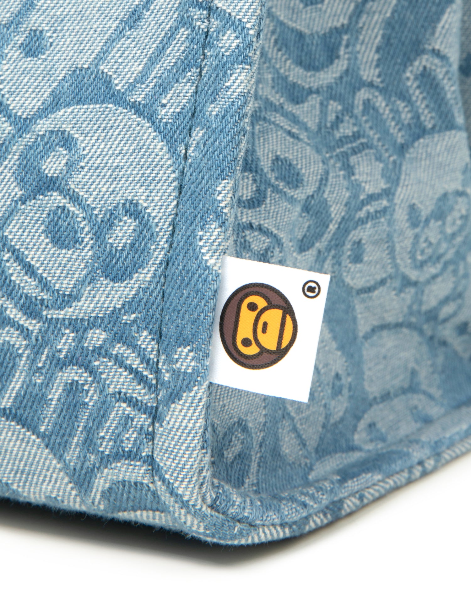BABY MILO® STORE Baby Milo & friends small tote bag | Aape