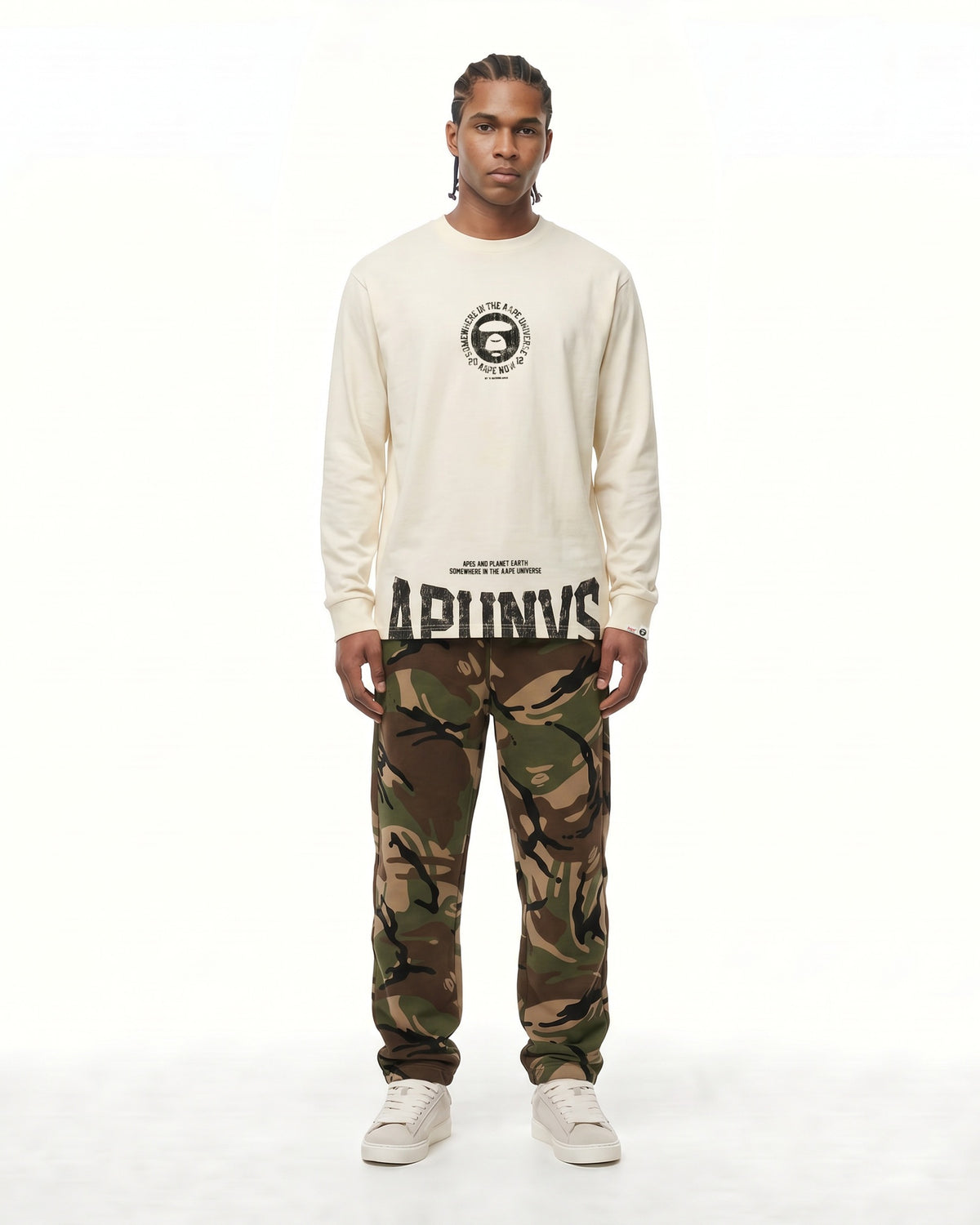 Embroidered logo jogger pants
